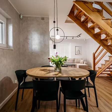 Letniskowe - Jodlowa 2