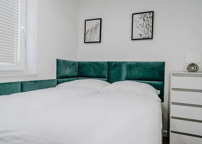 Letniskowe - Jodlowa 2